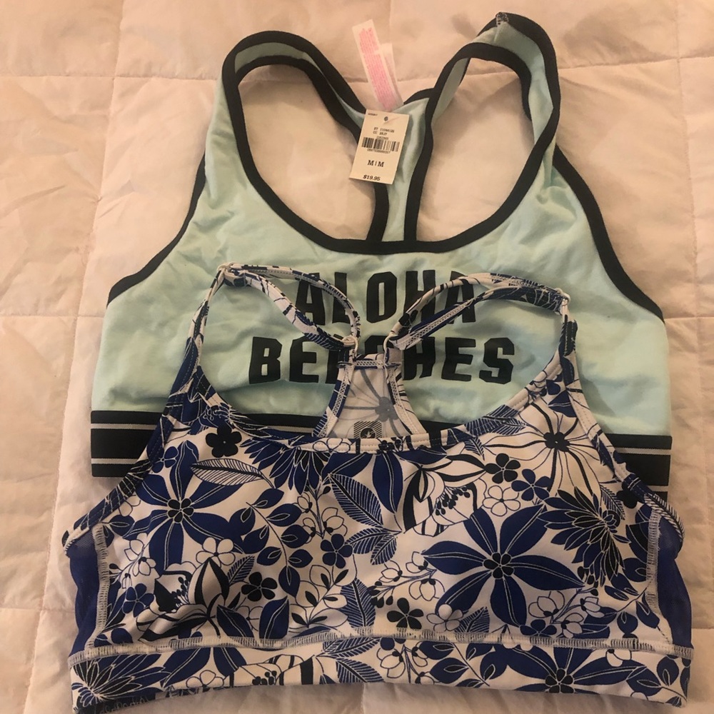 2 Sports Bras